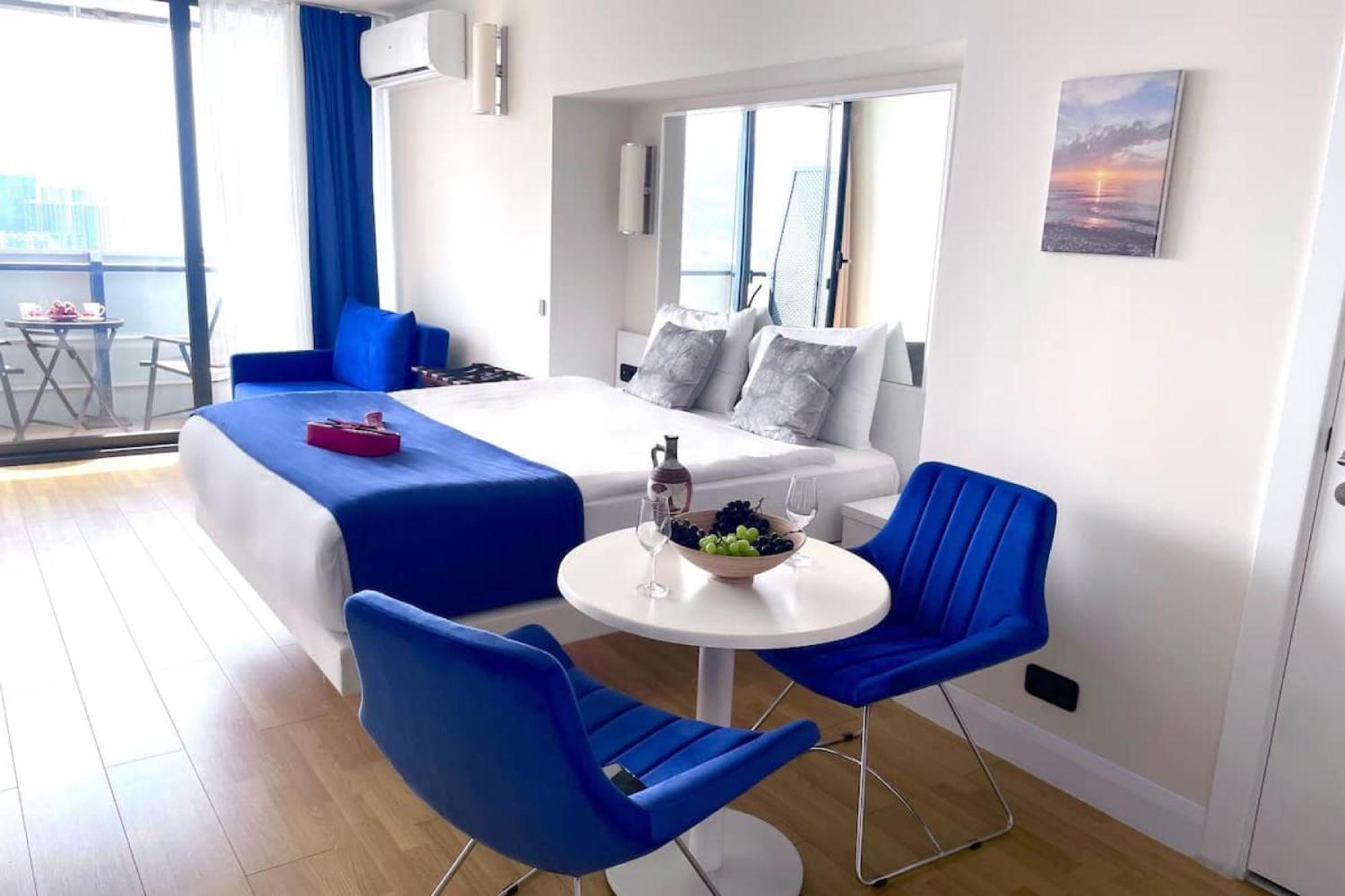 Sea View Orbi City Lejlighedshotel Batumi Eksteriør billede
