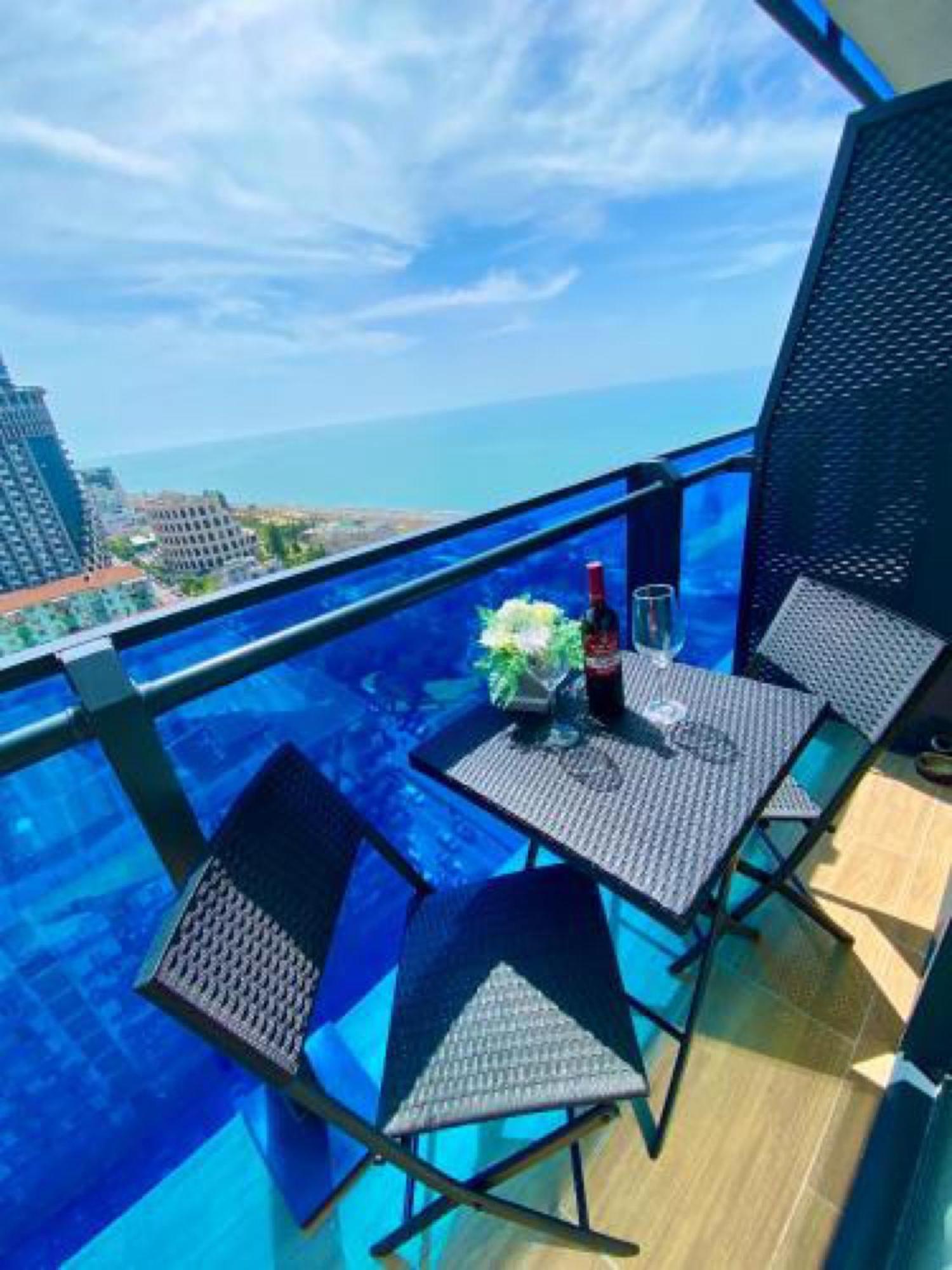 Sea View Orbi City Lejlighedshotel Batumi Eksteriør billede